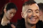 El diseñador Julien Macdonald rechaza el aumento de modelos en tallas grandes