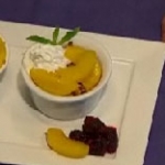 Recetas faciles de Cobbler de mora y melocotón