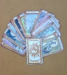 Cuando aparecen arcanos celestes en el tarot del amor