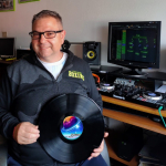 Un artista de Cerdeña rinde homenaje a los pueblos indígenas de Sudamérica